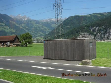 Отличные дороги в высокогорных населенных пунктах Швейцарии Отличные дороги в высокогорных населенных пунктах Швейцарии