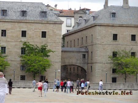 Старинные строения Эскориала Старинные строения Эскориала