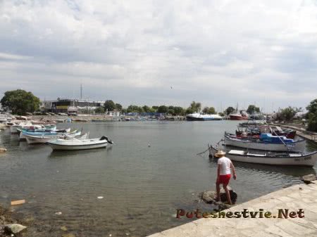 Рыбацкие катера в Несебре Рыбацкие катера в Несебре
