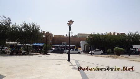 Стены испанской крепости Хаммамета Стены испанской крепости Хаммамета