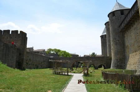 Французский город-крепость Каркассон