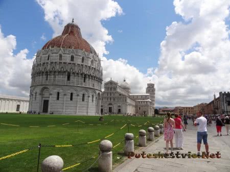 Итальянский городок Пиза Итальянский городок Пиза