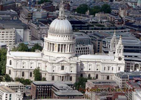 Чем известен Лондон для туриста? Чем известен Лондон для туриста?