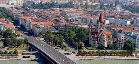 Что посмотреть туристам в Вене?