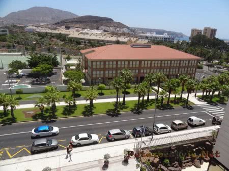 На Канарских островах появятся сотни недорогих отелей На Канарских островах появятся сотни недорогих отелей