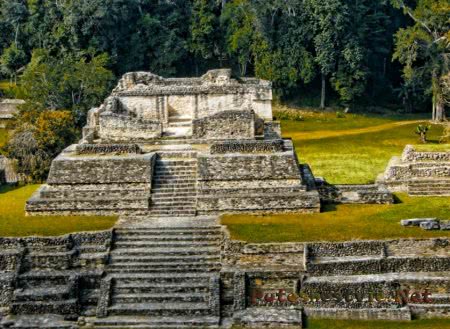 Караколь в Белизе Караколь в Белизе