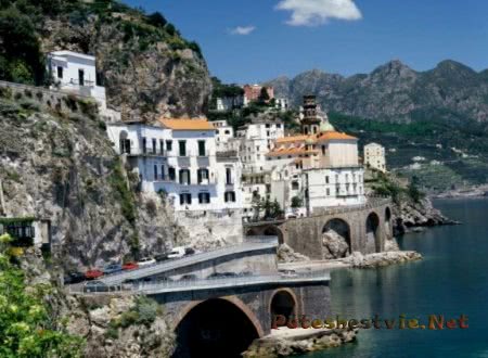 Итальянский город Тропея Итальянский город Тропея