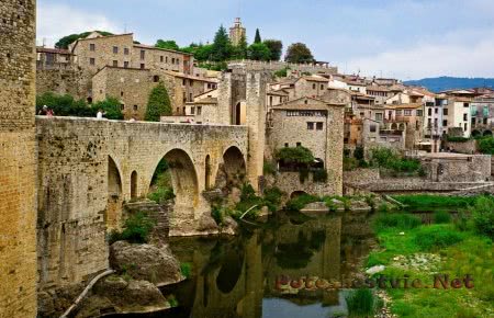 Бесалу – город-музей под открытым небом