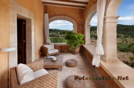 Отели в монастырях Испании