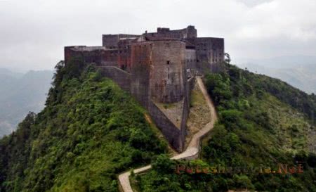 Крепость Ла-Ферьер