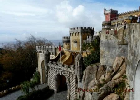 Португальский дворец Пена Португальский дворец Пена