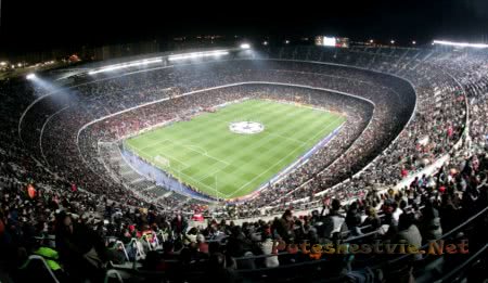 Стадион «Камп Ноу» в Барселоне Стадион «Камп Ноу» в Барселоне