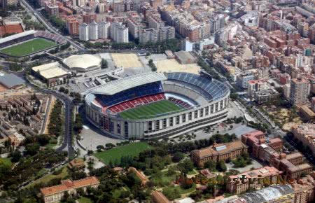 Стадион «Камп Ноу» в Барселоне Стадион «Камп Ноу» в Барселоне