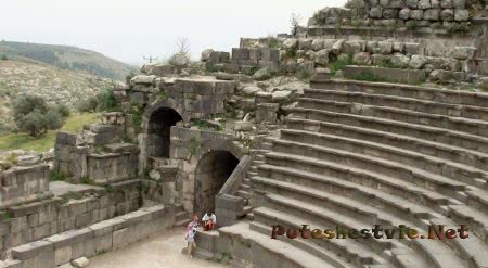 Джераш - древний город в Иордании