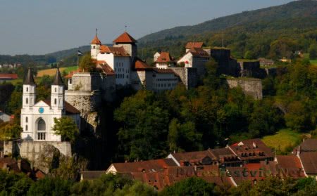 Красивые замки Швейцарии Красивые замки Швейцарии