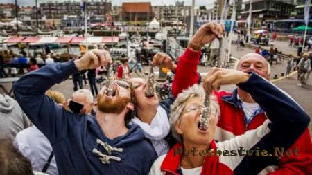 Праздник селедки в Нидерландах Праздник селедки в Нидерландах