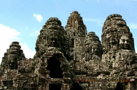 Храм Байон в Камбодже Храм Байон в Камбодже