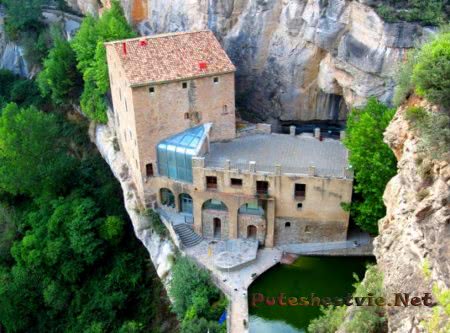 Знаменитые монастыри Испании Знаменитые монастыри Испании