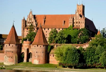 Красивейшие замки Польши