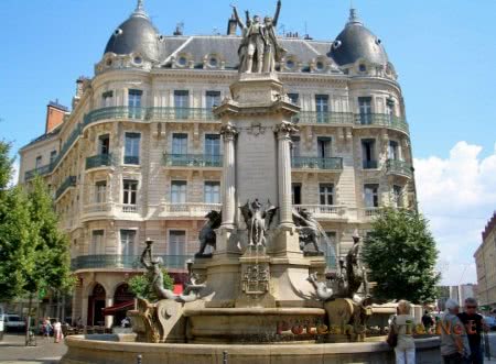 Французский город Гренобль Французский город Гренобль