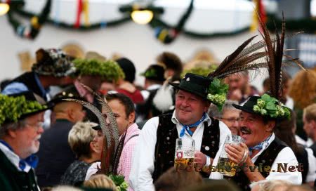 пивной праздник октоберфест в мюнхене пивной праздник октоберфест в мюнхене