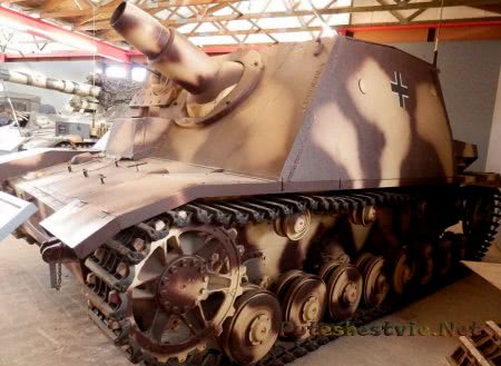 немецкий танк брумбар немецкий танк брумбар