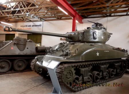 танк шерман в музее танк шерман в музее