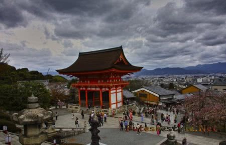 Буддистский храмовый комплекс Отовасан Киемидзу-дэра