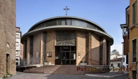 Церковь Святого Мартина Урбано Церковь Святого Мартина Урбано