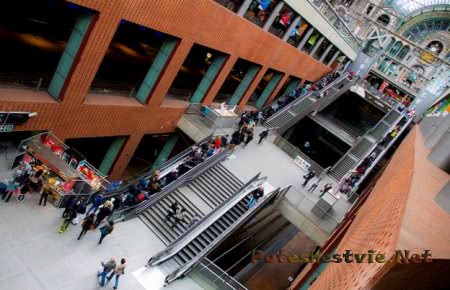 Вокзал Антверпен-Центральный Бельгия город Антверпен Вокзал Антверпен-Центральный Бельгия город Антверпен