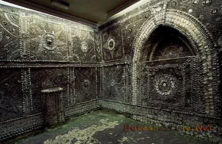 Грот ракушек в Англии Грот ракушек в Англии