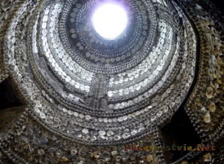 Грот ракушек в городе Маргит Грот ракушек в городе Маргит