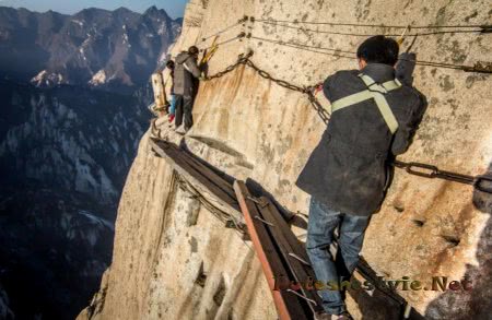 экскурсия Прогулка по дороге над пропастью экскурсия Прогулка по дороге над пропастью