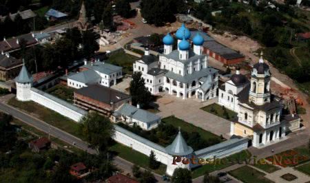 Высоцкий монастырь в городе Серпухове Московской области Высоцкий монастырь в городе Серпухове Московской области