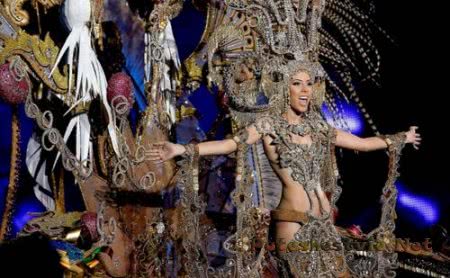 Карнавал в Санта-Крус Карнавал в Санта-Крус