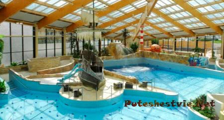 Аквапарк Аква-Палас в городе Прага