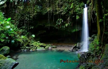 Изумрудное озеро Изумрудное озеро