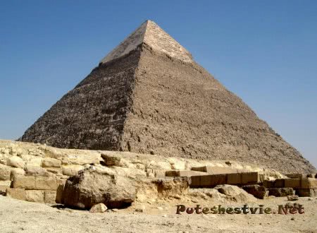 Пирамида Хефрена