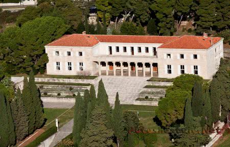 Галерея Мештровича в Сплите