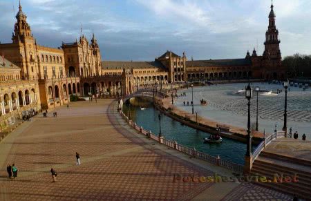 Крепость Алькасар в Севилье