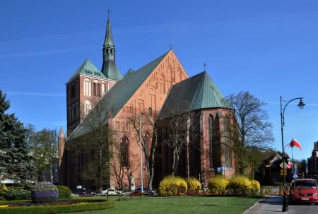 Кафедральный собор Колобжега Кафедральный собор Колобжега