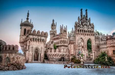 Замок Коломарес в городе Бенальмадена Замок Коломарес в городе Бенальмадена