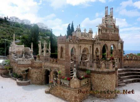 Замок Коломарес в городе Бенальмадена Замок Коломарес в городе Бенальмадена