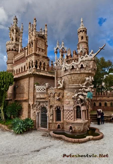 Замок Коломарес в городе Бенальмадена Замок Коломарес в городе Бенальмадена