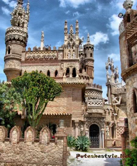 Замок Коломарес в городе Бенальмадена Замок Коломарес в городе Бенальмадена