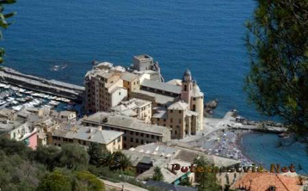 Аббатство San Fruttuoso di Capodimonte