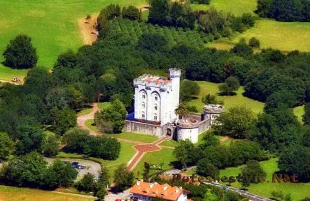 Замок Артеага в Бискайи Замок Артеага в Бискайи