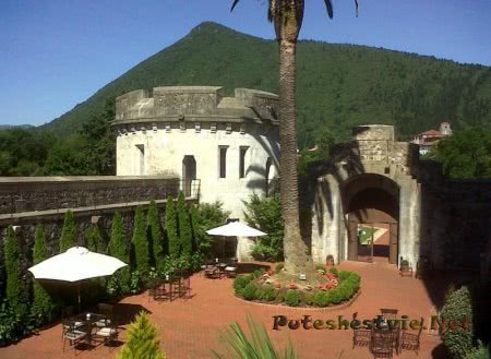 Замок Артеага в Бискайи Замок Артеага в Бискайи