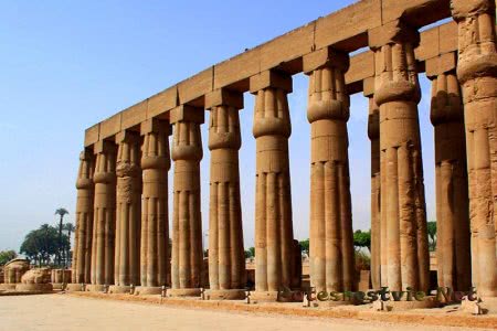 Луксорский храм Египта Луксорский храм Египта