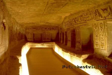 Храмовый комплекс Абу-Симбел в Египте